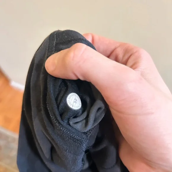 Black Camouflage lululemon align Shorts - Picture 3 of 3